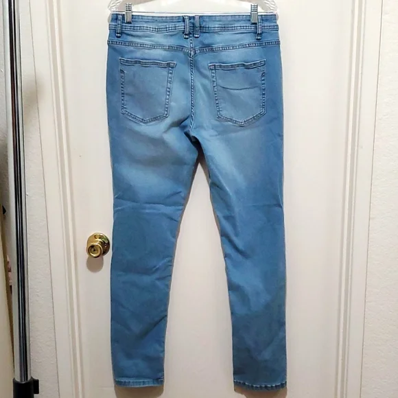 NYC Blue Skinny Jeans - Picture 4 of 5